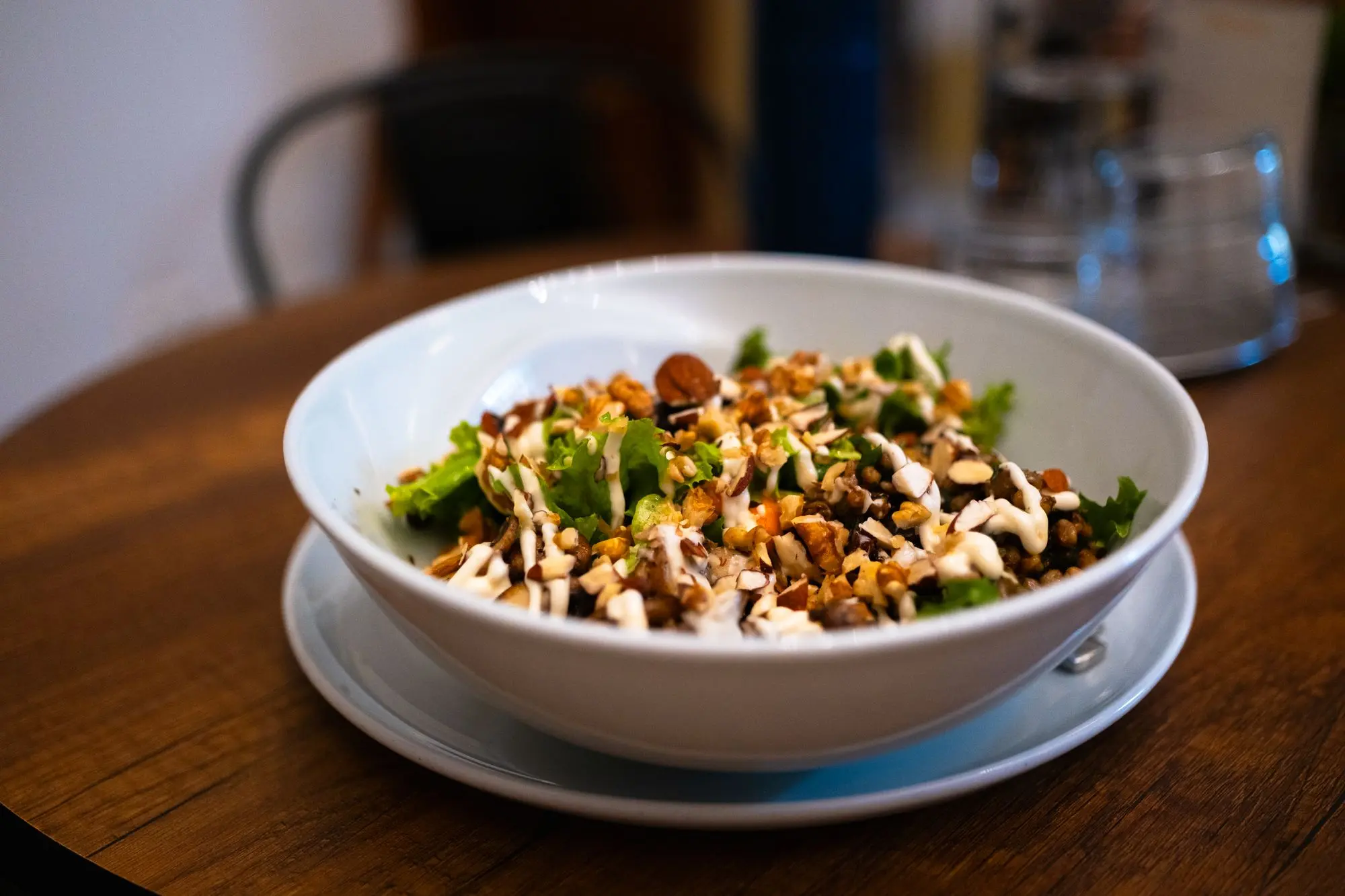 Linsensalat mit Apfel, Feta und Walnüssen